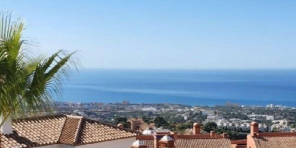 Muy luminoso departamento en Mijas con vistas al Mediterrneo. Una excelente oportunidad vende Costa del Sol Espana Inversiones Inmobiliarias