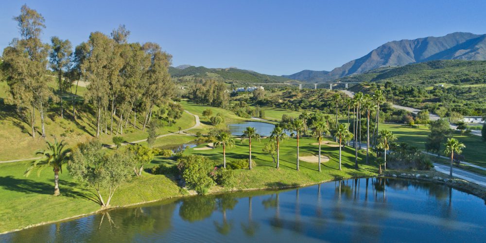 Campo de Golf . Su Hogar en la Nueva Milla de Oro- Costa del Sol Espana Inversiones Inmobiliarias