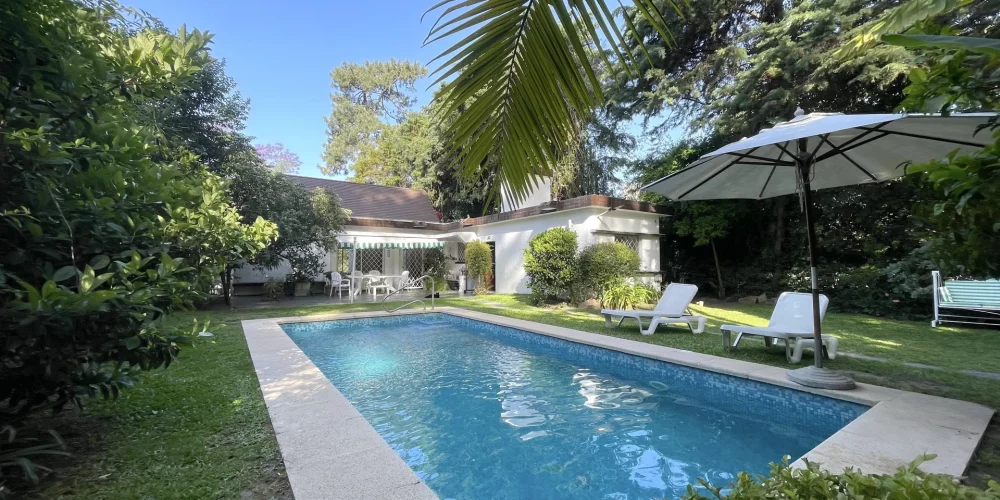 piscina-jardin-casa-cantegril-punta-del-este piscina-jardin-casa-cantegril-punta-del-este